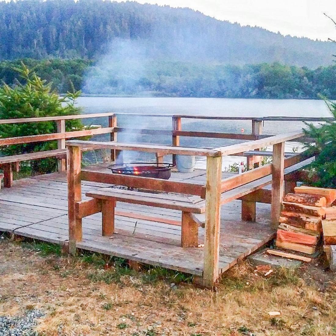 Surfside Glamping Camper Hotel Klamath Exterior photo